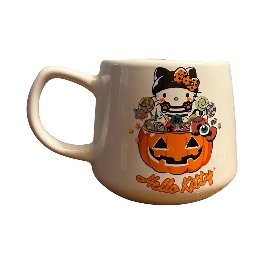 Hello Kitty by Sanrio mug. 18 oz. - Picture 3 of 3
